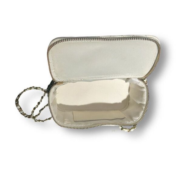 Valentino Orlandi White Quilted Vanity Bag NWT Top Handle Crossbody Chain Strap - Picture 4 of 9